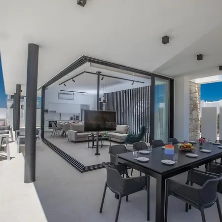 Elite Pearl Protaras