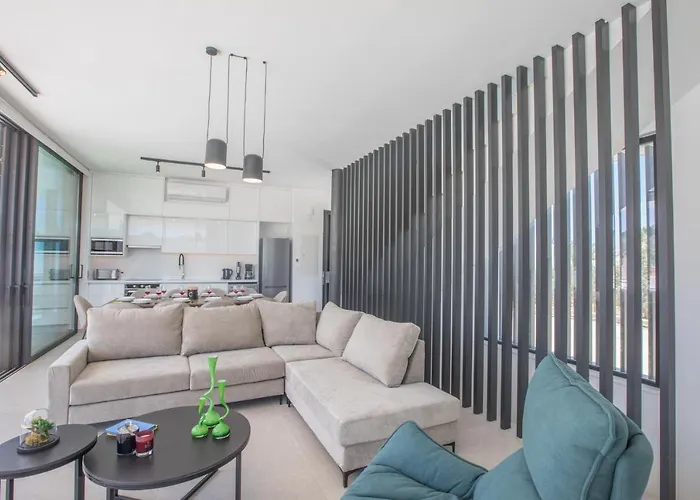 Elite Pearl * Protaras