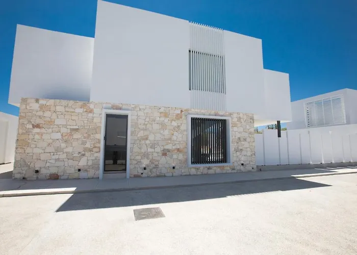 Elite Pearl * Protaras