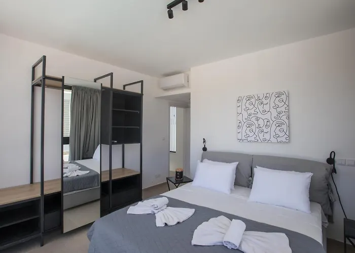 Elite Pearl Protaras