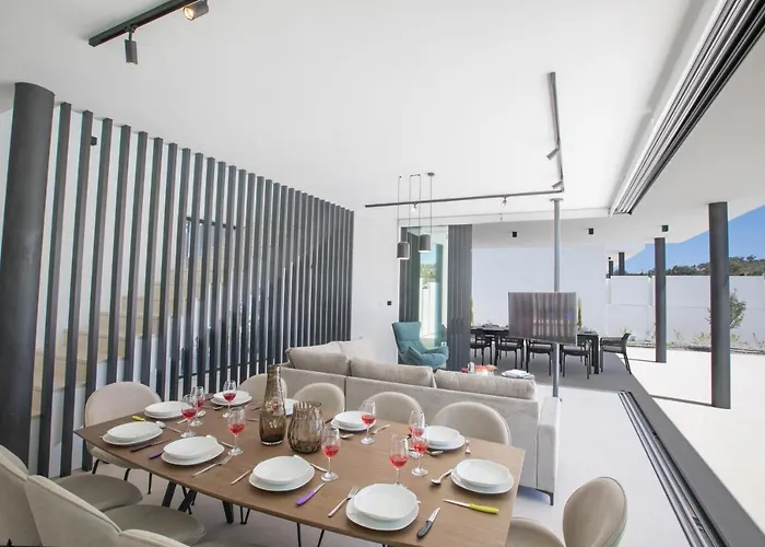 Elite Pearl * Protaras