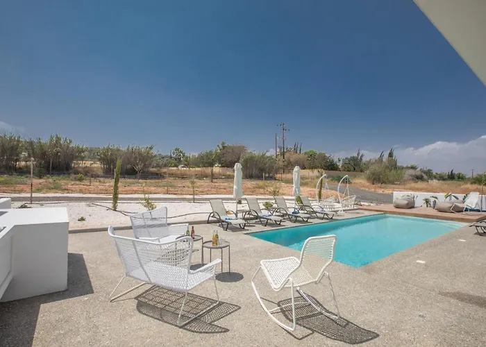 Elite Pearl Protaras